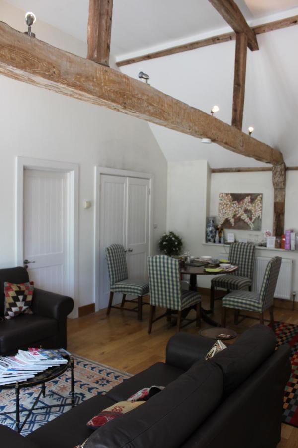 مبيت وإفطار نيوبري High Street Farm Barn المظهر الخارجي الصورة