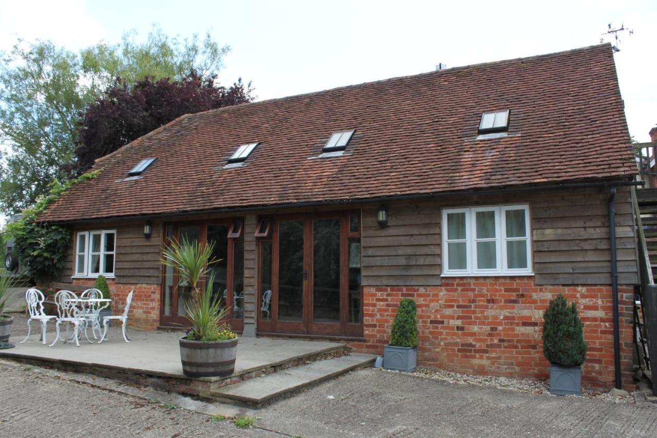مبيت وإفطار نيوبري High Street Farm Barn المظهر الخارجي الصورة