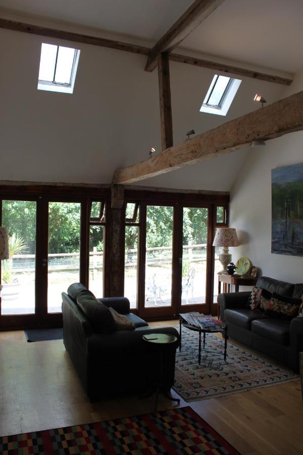 مبيت وإفطار نيوبري High Street Farm Barn المظهر الخارجي الصورة